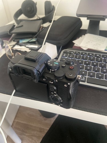 Sony a7iv iv très - iv,